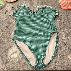 JCREW-LNC-size 10-gingham one piece w/ruffle details-2 straps and built in cups